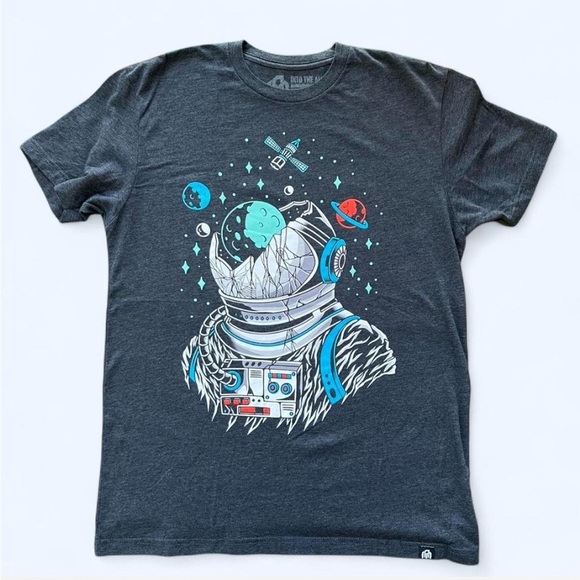PRICE DROP——> Into The A.M. x Trippy Space Astronaut x Graphic Tee - Picture 1 of 6